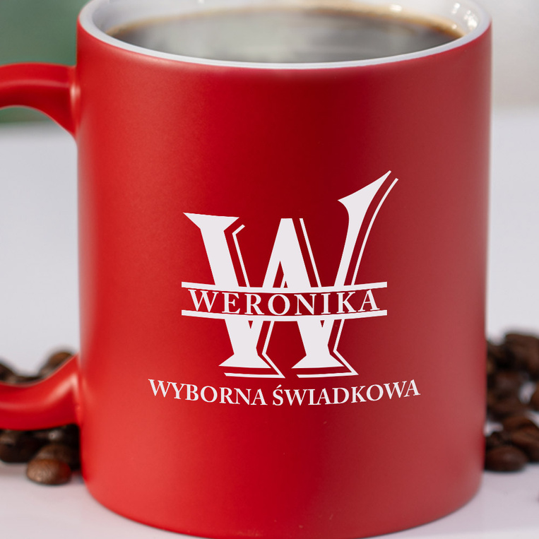 Czerwony kubek z grawerem dla świadkowej – imię i „Wyborna Świadkowa”