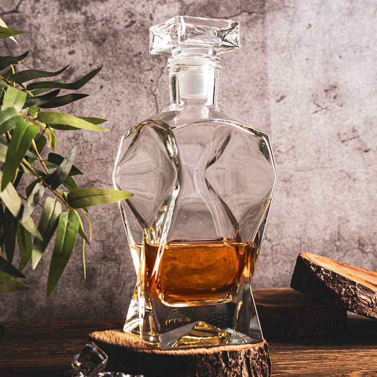 Grawerowany zestaw do whisky dla żołnierza odchodzącego na emeryturę