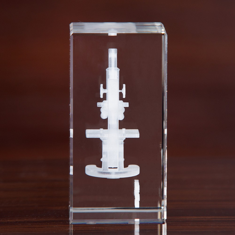 Gratulacje z okazji OBRONY PRACY MAGISTERSKIEJ - Mikroskop 3D