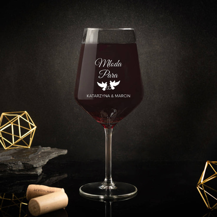 Kieliszek do wina czerwonego Z GRAWEREM DLA MŁODEJ PARY