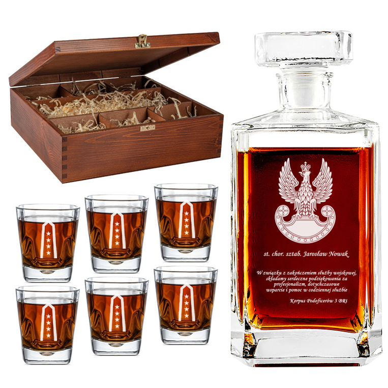 Grawerowany ZESTAW karafka i 6 szklanek w drewnianym pudełku DLA ŻOŁNIERZA