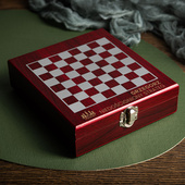 Zestaw do wina z szachami DLA STRATEGA na prezent
