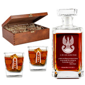 Grawerowany zestaw karafka i 2 szklanki w drewnianej skrznce DLA ŻOŁNIERZA WOJSKOWEGO