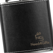 Piersiówka w skórze GRAWER LOGA gadżet firmowy