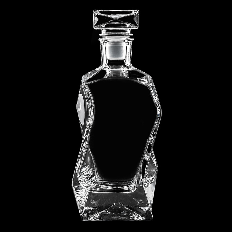 Personalizowany zestaw do whisky – karafka i szklanki z grawerem na 50-tkę