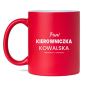 Czerwony kubek z grawerem „Pani Kierowniczka” – personalizowany