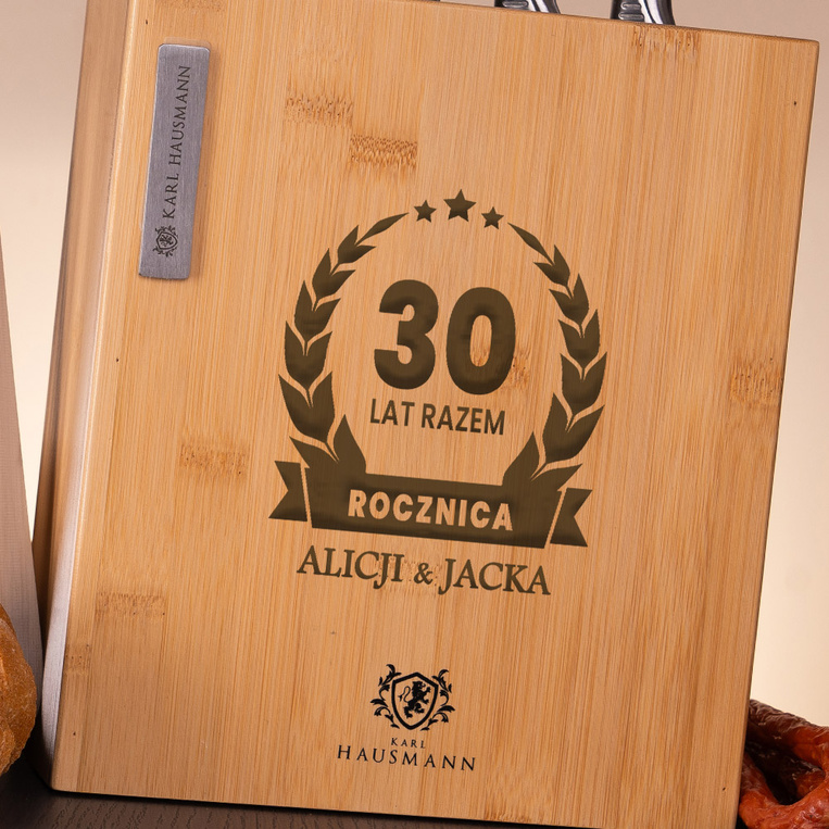Zestaw noży w bloku z personalizowanym grawerem na 30. ROCZNICĘ ŚLUBU