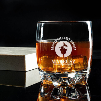 Szklanka do whisku dla AMATORA PODRÓŻY z twoim grawerem