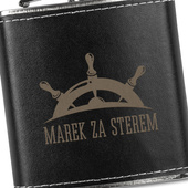 Piersiówka z grawerem na skórze IMIĘ + ZA STEREM