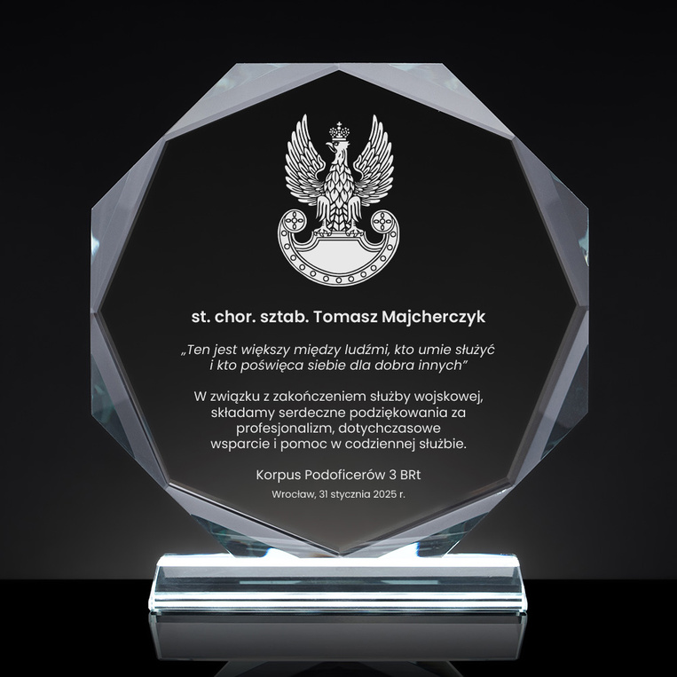 Szklana statuetka z grawerem – DLA ŻOŁNIERZA NA ZAKOŃCZENIE SŁUŻBY