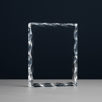 Kryształowa Statuetka Lux [KL-01] 100x130x30 mm