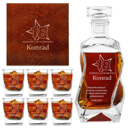 ZESTAW Z GRAWEREM KARAFKA i 6 SZKLANEK drewniane etui NA 18 URODZINY