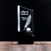 Statuetka 3D z grawerowanym kałamarzem i piórem - nagroda literacka