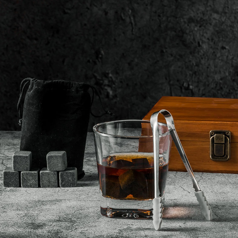 Personalizowane kamienie do whisky na prezent 40 URODZINY