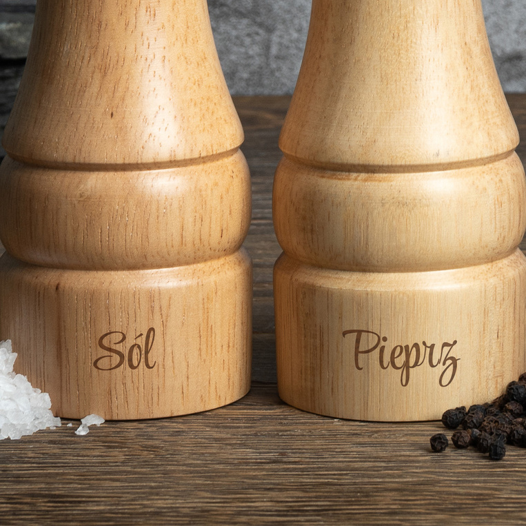 Personalizowany młynek do soli i pieprzu na prezent - TWÓJ GRAWER