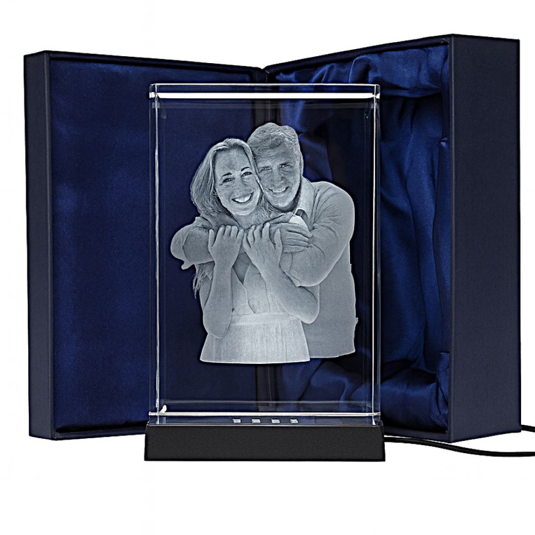 Fotokyształ 3D 120x180x80 mm z grawerem zdjęcia pary – ROCZNICA ŚLUBU