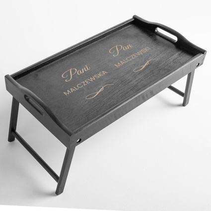 Stolik śniadaniowy z grawerem DLA PARY – prezent NA ROCZNICĘ ŚLUB I ŚWIĘTA