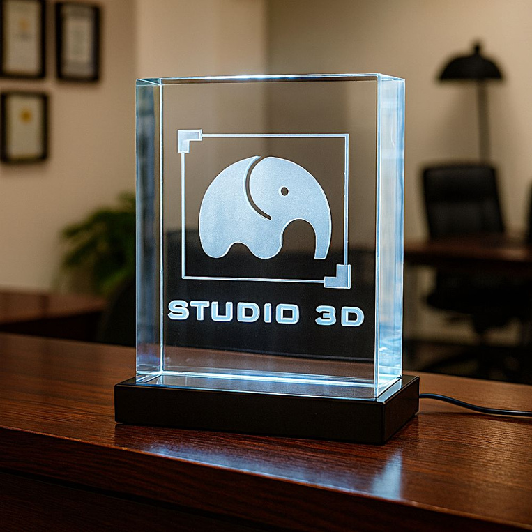 Fotolampka 3D z grawerem logo – elegancka statuetka do aranżacji recepcji firmowej