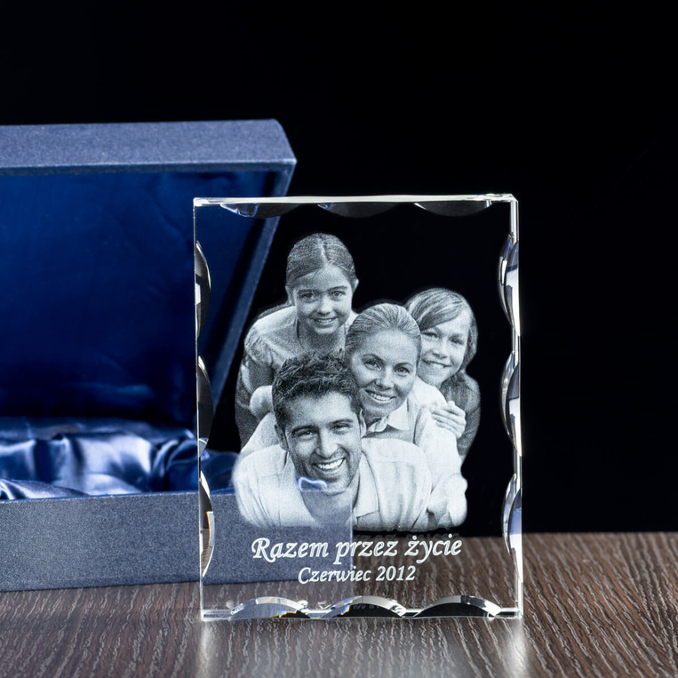 Fotolampka – fotokryształ 2D z pamiątkowym zdjęciem i dedykacją na LED