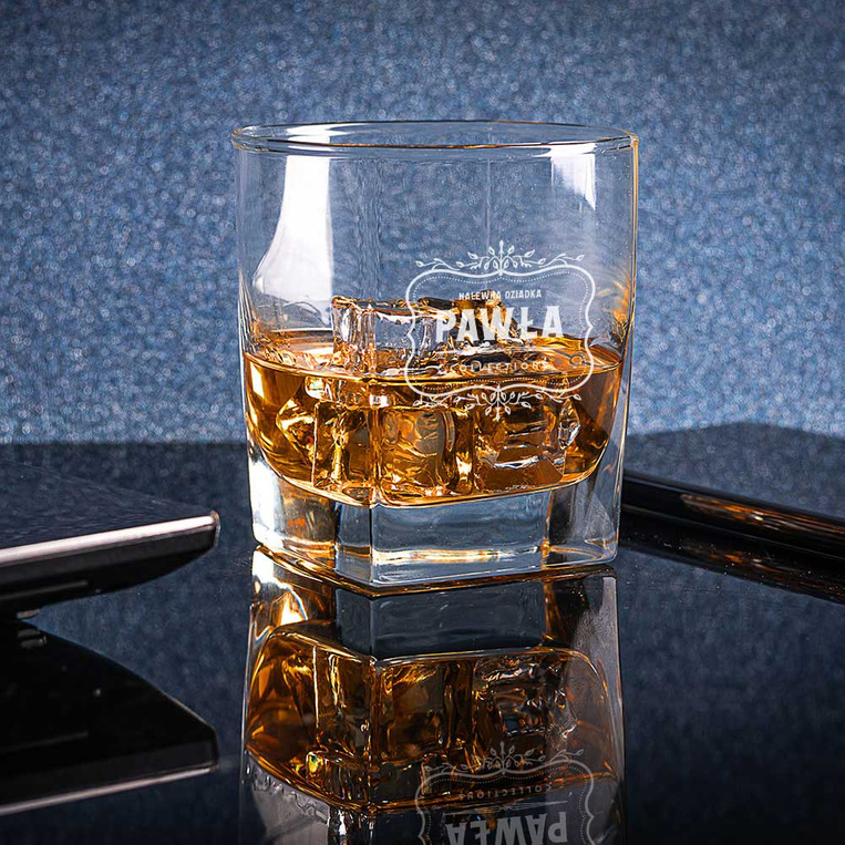 PERSONALIZOWANY zestaw do whisky z 6 szklankami NALEWKA DZIADKA