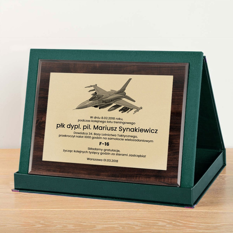 DYPLOM DLA PILOTA – gratulacje z okazji nalotu 1000 godzin, jubileuszu, awansu