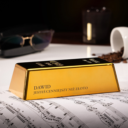 Sztabka złota z grawerem – wyróżnienie firmowe, prezent dla przyjaciela