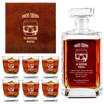 Personalizowany ZESTAW KARAFKA I 6 SZKLANEK w drewnianym pudełku z grawerem