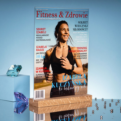 Statuetka z plexi z drewnianą podstawką 21x30 cm | Prezent dla kobiety fit