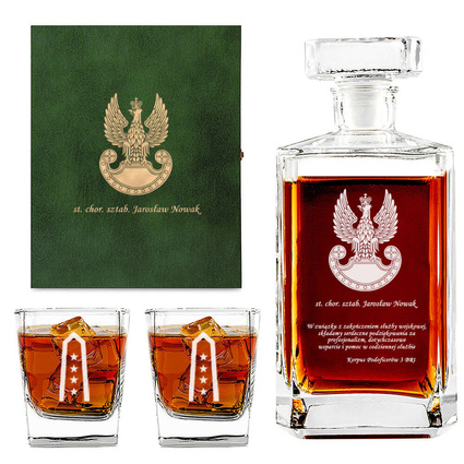 Personalizowana karafka prosta i 2 szklanki – prezent dla żołnierza EMERYTURA
