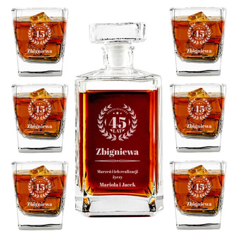 Zestaw do whisky z KARAFKĄ i 6 szklankami na 45 URODZINY