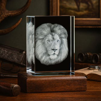 Trójwymiarowe zdjęcie Lwa - duża Statuetka Firmowa Prezent dla Myśliwego