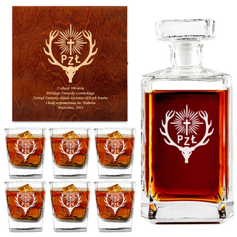 Karafka i 6 szklanek grawerowane logo Polski Związek Łowiecki